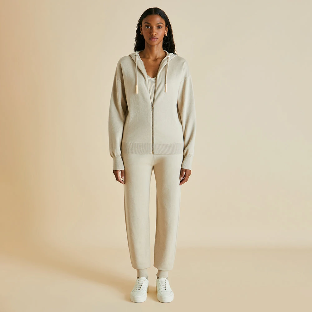 Della Kasbah Silk-Cashmere Tracksuit - Image 2