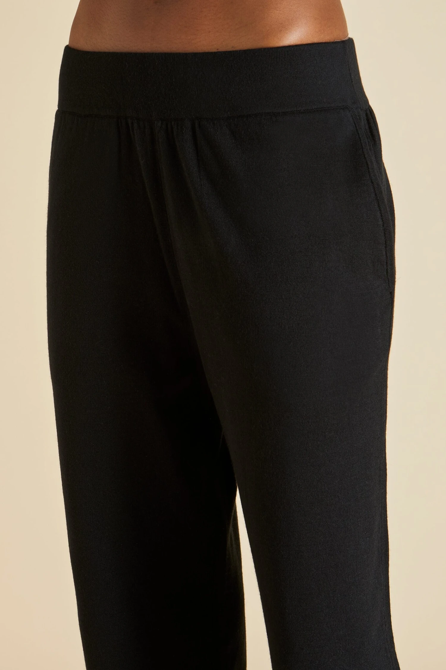 Gia Berlin Silk-Cashmere Tracksuit - Image 6