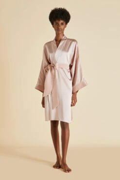Mimi Oyster Ivory Silk Satin Robe