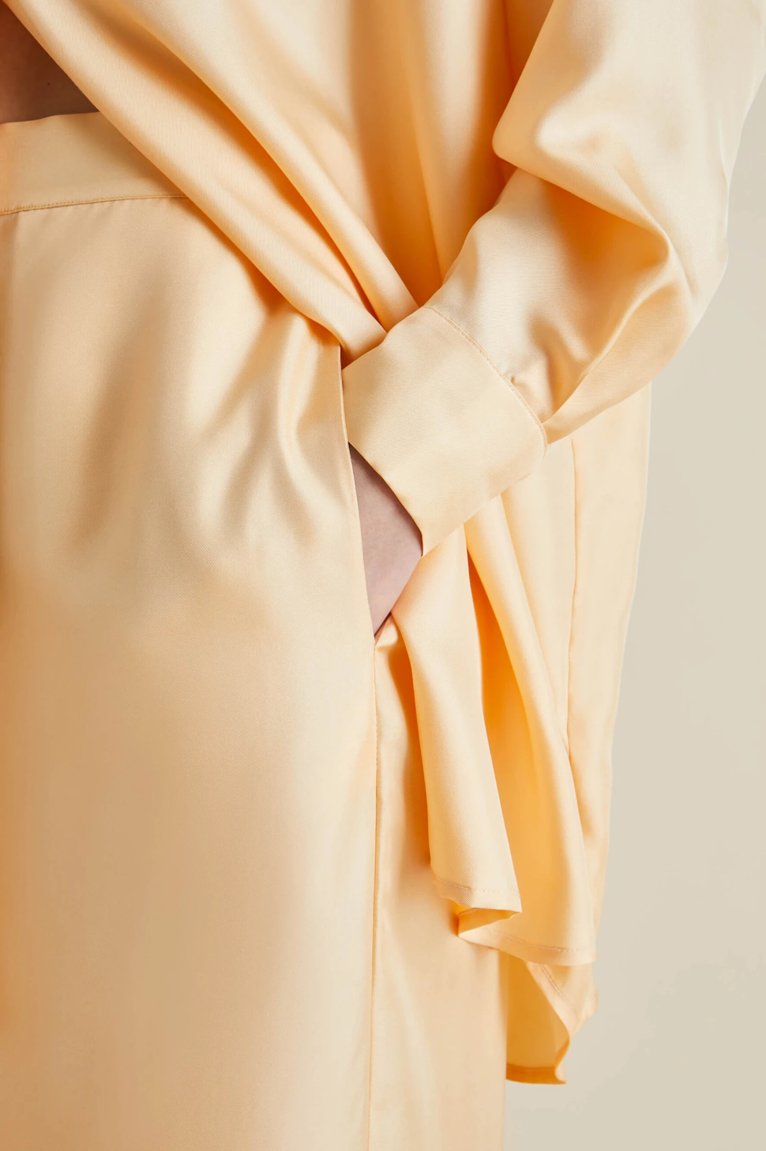 Wolfe Damaris Orange Mountain Silk Twill Pajamas - Image 8