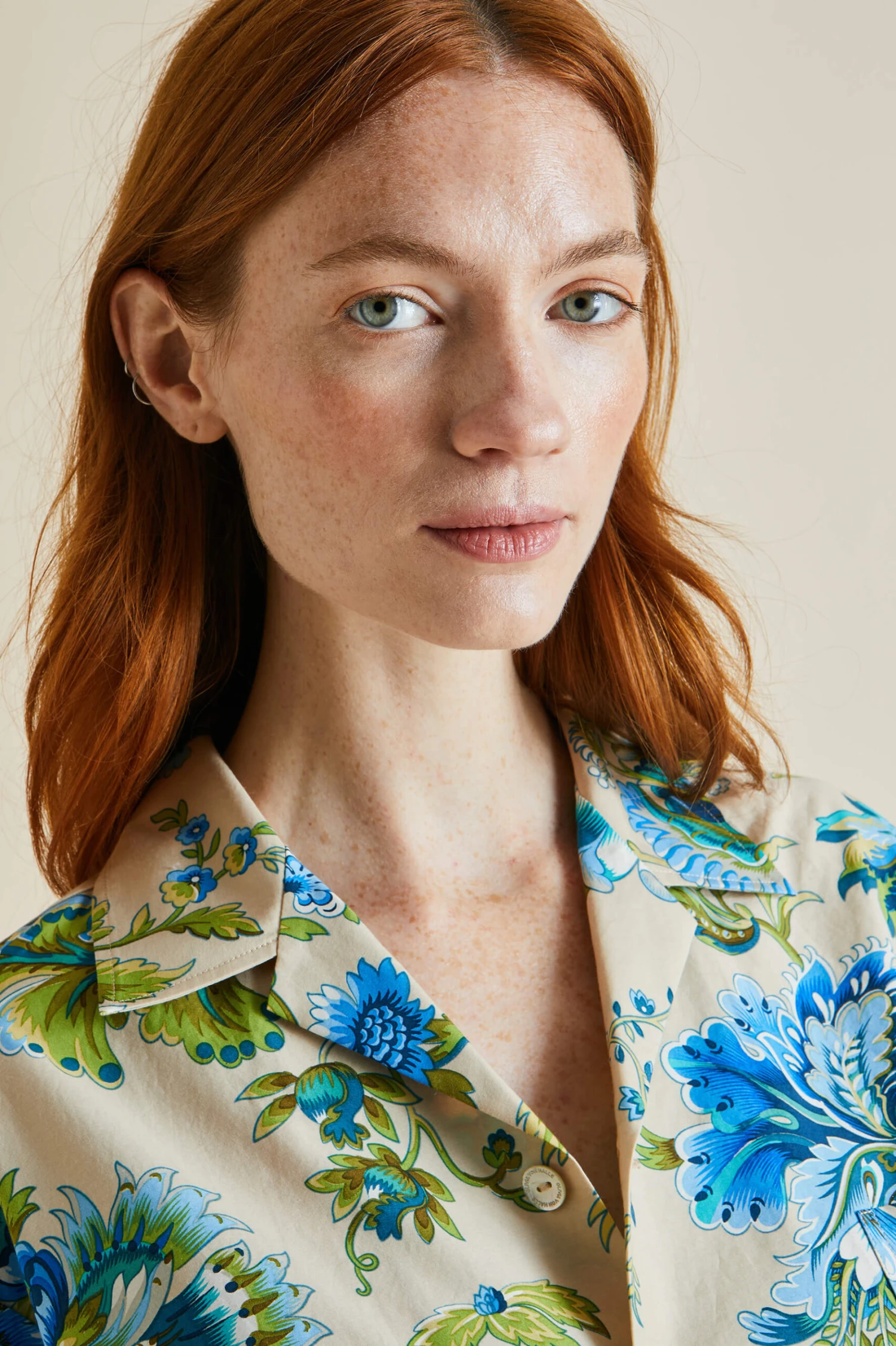 Casablanca Jasmine Blue Floral Cotton-Silk Pajamas - Image 3