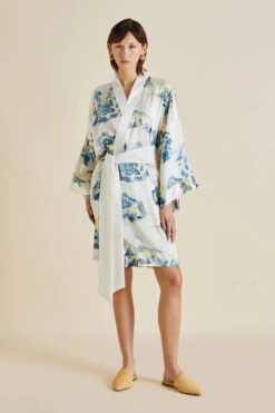 Mimi Paradise Cream Mountainscape Silk Satin Robe