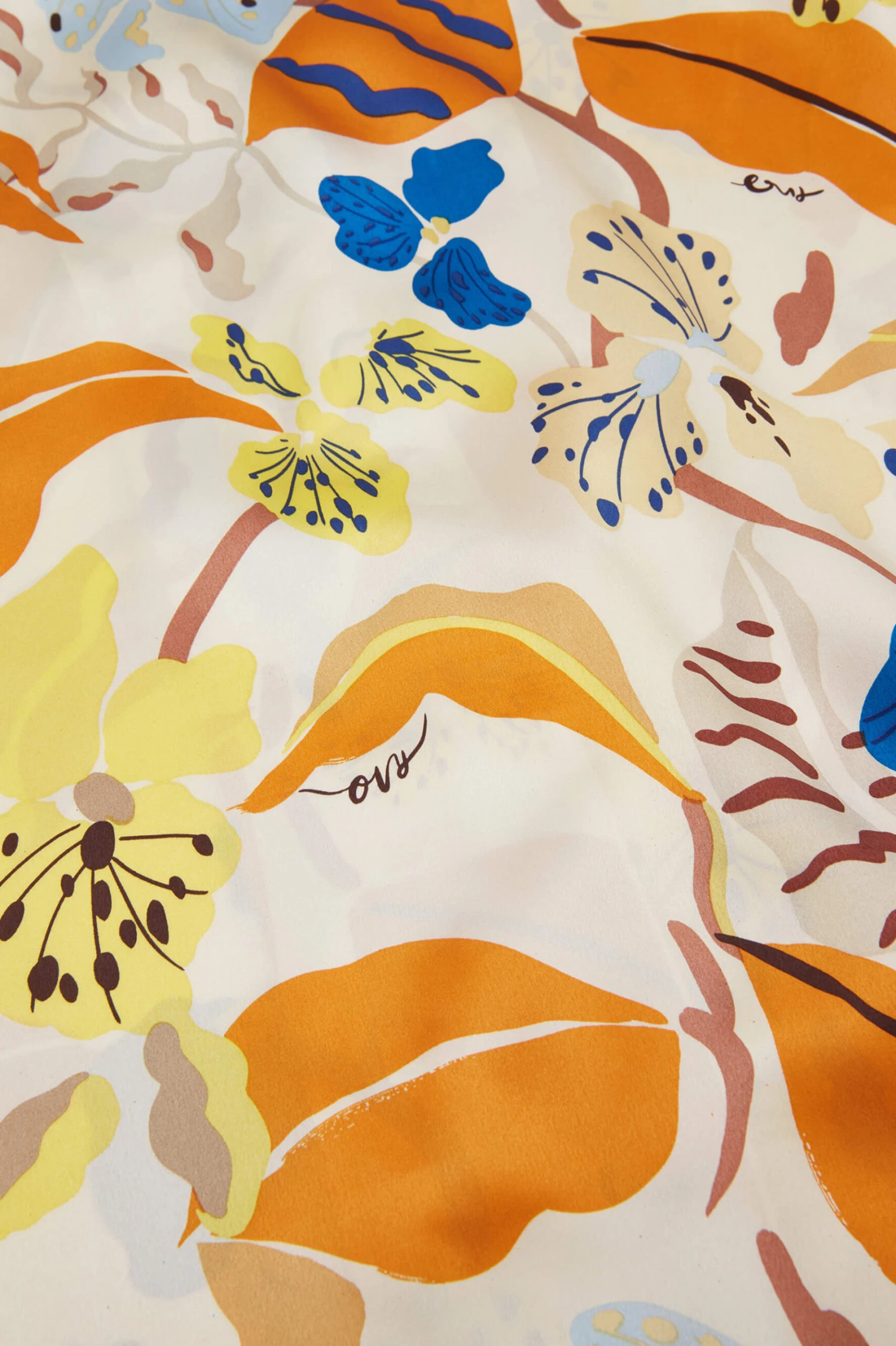 Queenie Feliu Cream Floral Silk Satin Robe - Image 8